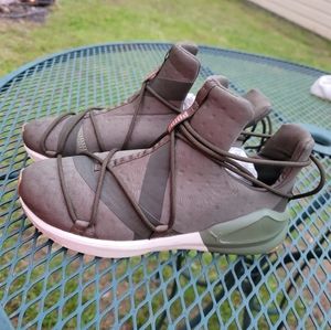 Puma Fierce Rope VR Size 6.5 Women's Sneakers Tennis Shoes Army Green